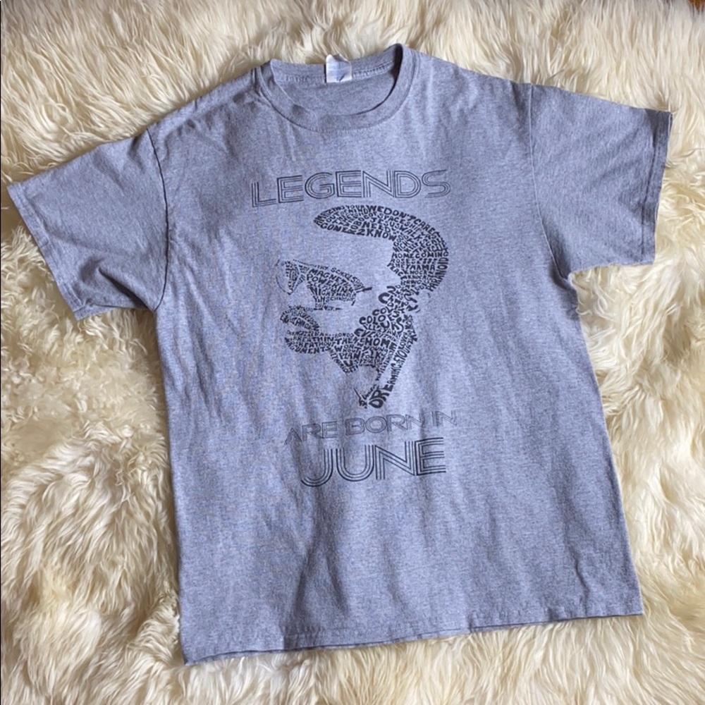 •zodiac• “LEGENDS ARE BORN IN JUNE” {heather gray} ♊️♋️ ‘Ye TEE - Picture 2 of 7